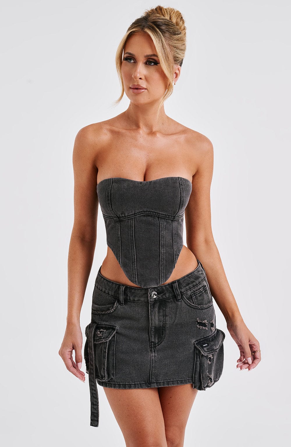 Billie Mini Skirt - Black Wash - Napalia