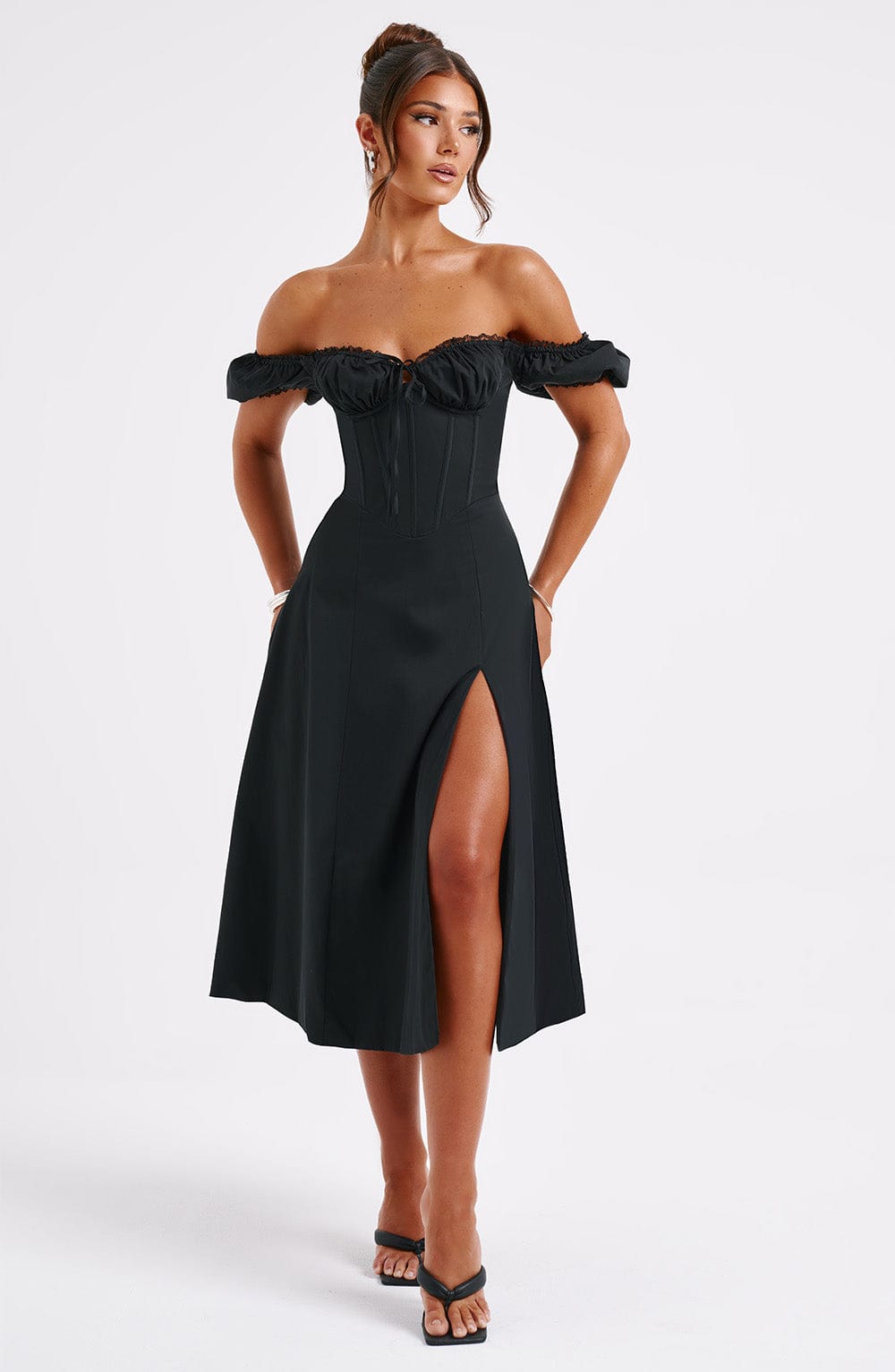 Courtney Midi Dress - Black - Napalia
